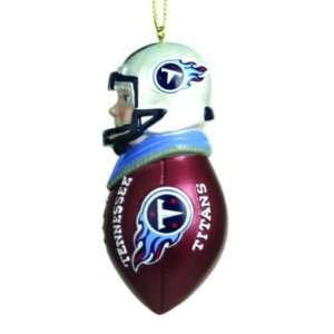  TENNESSEE TITANS TACKLER CHRISTMAS ORNAMENTS (4) Sports 