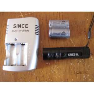  CREE Q3 EDC 180 Lumen Flashlight Package (With Battery and 