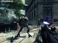 Taking aim at an alien enemy in Crysis 2