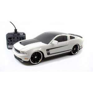 Big Time 116 Scale Radio Control Muscle Car   2012 Ford Mustang Boss 