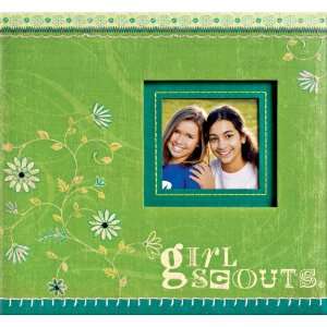  Girl Scouts Album W/Window 12X12 Girl Scouts   633281 