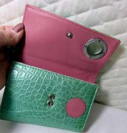 KATHY VAN ZEELAND WALLET   NICE #K487  