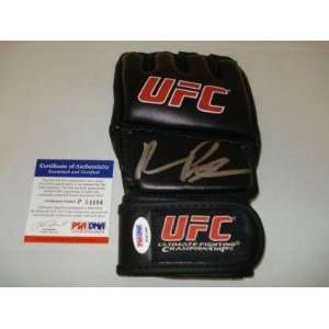 QUINTON RAMPAGE JACKSON Signed MMA UFC Glove PSA P34196   Autographed 