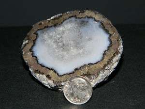 Agate Geode Half (1048)  