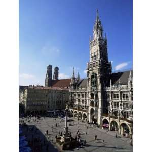 City Hall on Marienplatz, Munich, Bavaria, Germany, Europe Stretched 