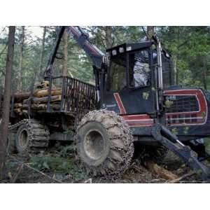  Valmet Forwarder, Green Certification, Logging, Maine, USA 