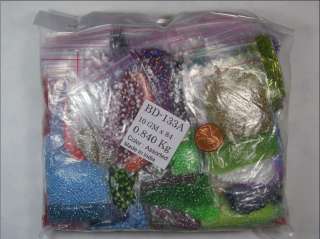 ASSORTED 10 GRAM PACKETS GLASS SEED BEADS LOT (BD 133A)  