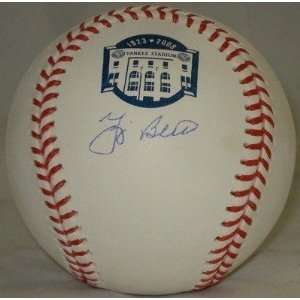  Yogi Berra Signed Baseball   Yankee Stadium SI Sports 