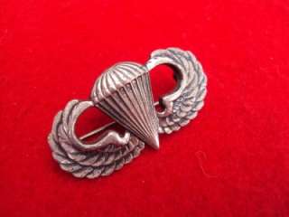 Beautiful WWII US Airborne sterling silver Paratrooper jump wings 