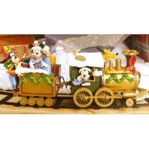 Mickey & Friends Around the Tree Train Set