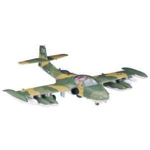  Hasegawa 1/72 A 37 A/B Dragonfly Kit Toys & Games