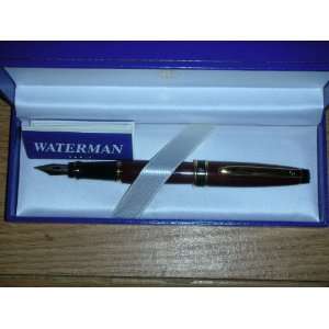  Waterman Expert Burgundy Fountain Pen Medium Nib with Gold 