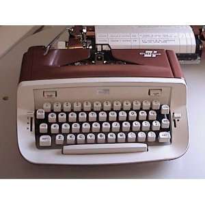  Vintage  Cutlass Manual Typewriter 