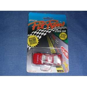  1992 NASCAR Pit Row . . . #11 Baby Ruth 1/64 Diecast Toys 