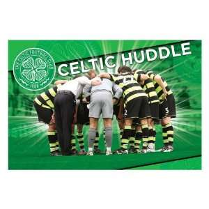  Football Posters Celtic   Huddle Poster   23.8x35.7 