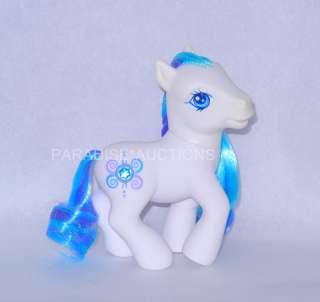 My Little Pony ~*G3 Periwinkle w/Brush and Charm*~  