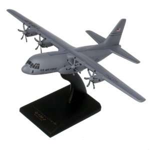  C 130J Hercules   1/100 scale model Toys & Games