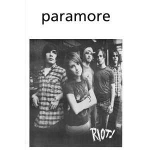 Paramore Group Riot B/W 11x17 Poster