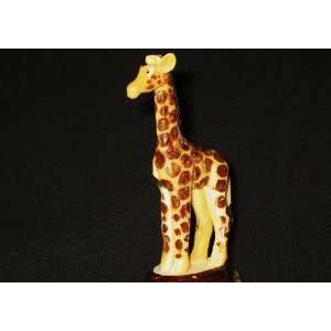 Ivory Giraffe Tagua Nut Figurine Carving, 2 x 1.6 x 4 