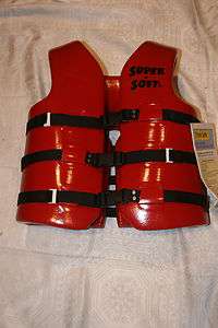 SuperSoft U.S. Coast Guard Approved Medium Red Life Vest 1023002 NEW