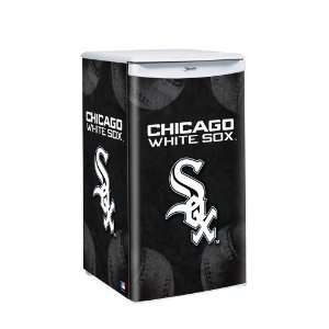  Chicago White Sox Counter High Compact Fridge