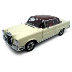  1968 Meecedes 280 SE White Coupe 118 Autoart Toys 