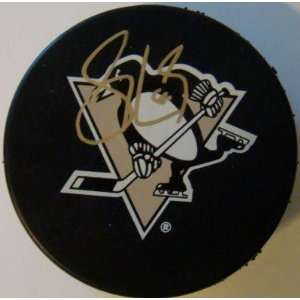  Sidney Crosby Signed Puck   JSA E89270   Autographed NHL 