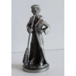  Harry Potter Arthur Price of England Pewter Figure of 