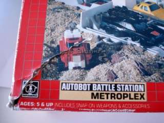 Transformers Metroplex G1 Hasbro  