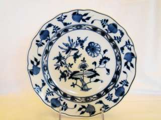 Antique Meissen Porcelain Blue Onion Plate 9 5/8 dia c.1852 1888 