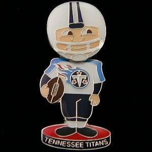  NFL Tennessee Titans Bobblehead Football Player Pin 