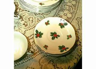 LEFTON CHINA CHRISTMAS HOLLY & BERRIES CUPS & SAUCERS  