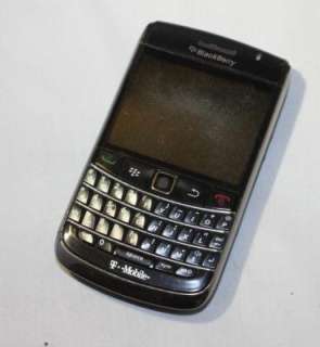This Unlocked BlackBerry Bold 9700 has a lot of light scratches on the 