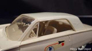 Special Edition 1961 Ford Thunderbird T bird Coupe Hardtop CAR Cream 