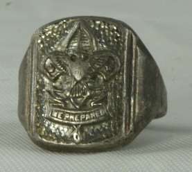 VINTAGE STERLING SILVER BOY SCOUT RING ADJ TO SIZE 8  