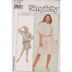   Dress Simplicity Sewing Pattern 8589 (Size SM 10 12) 