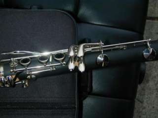 Bb Pro Clarinet w/ Silver Ligature & 2nd 440Hz Barrel 798936802149 