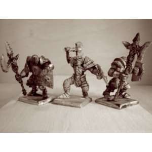  Gamezone Miniatures Chaos   Chaos Troops I Toys & Games