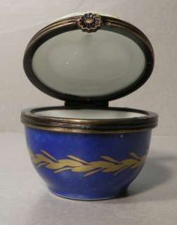 NEW Round Blue Box, No.72 Porcelain Limoges Box NEW  