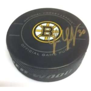  Tim Thomas Boston Bruins Autographed NHL Game Puck 