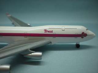 Herpa Wings 500616 Thai Airways Boeing 747 400 1/500  