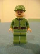LEGO LOT #45 CUSTOM WW2 WORLD WAR 2 MECHANIC BOMBS PLANE INSTALLER 