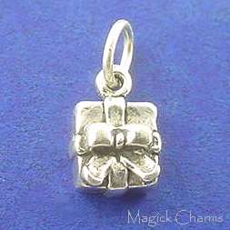 Sterling Silver .925 CHRISTMAS GIFT Present Small 3D Charm  