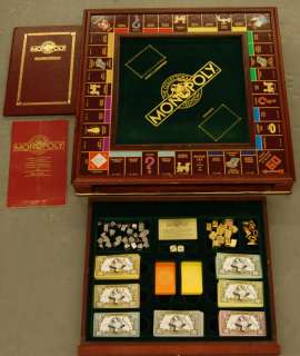   MINT Collectors Edition MONOPOLY Deluxe Board Game 1991  