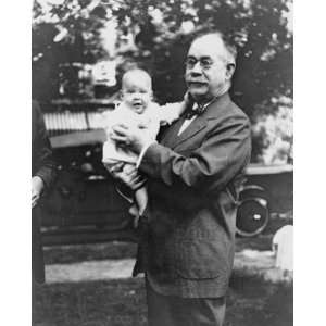  1924 photo Herman Hollerith holding Herman III, Riverton 