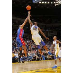 Detroit Pistons v Golden State Warriors Dorell Wright by Rocky Widner 