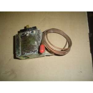  Controls Robert Shaw AP21 1098 120/240 Volt