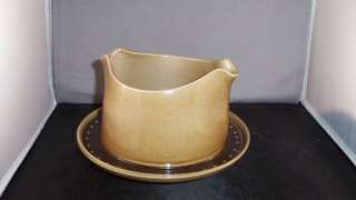 FRANCISCAN TAHITI  GRAVY BOAT W/ATTACHED UNDERLINER  