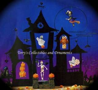 Hallmark 2003 Halloween 1300 OLD OAK ROAD DISPLAY NIP  