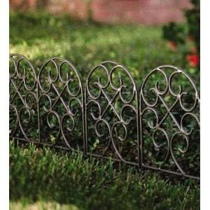   Locking Garden or Flower Bed Iron Scroll Edging Patio, Lawn & Garden